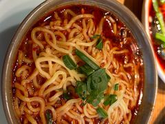 -麻辣总动员·川派海鲜·现炒浇头面·自贡菜(五彩城店)