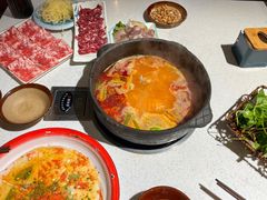 -贵府酸汤牛肉火锅·贵州老字号(飞山街店)