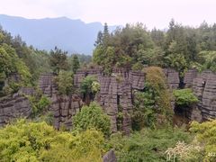 -梭布垭石林景区