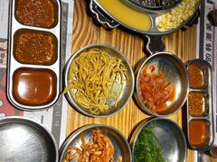 -青瓦炭韩潮烤肉(花园道店)