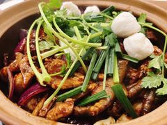 -胡须佬鸡煲四季火锅店(石厦西村直营店)