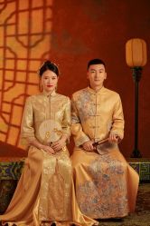 点击看大图 -挪娅婚纱摄影皇家会所