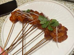 -小董哥烤串·爆汁大油边(故宫店)