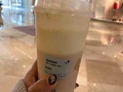 -喜茶(杭州滨江宝龙店)