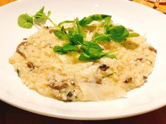 -I'm Angus Steakhouse