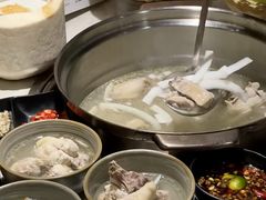 -喃喃椰·糟粕醋·椰子鸡火锅(七堡花园店)