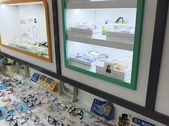 -美空眼镜·星趣控·新乐学·控优点合作店(周浦万达店)