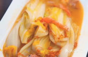Red Flower Juice Shrimp Dry Braised Cabbage