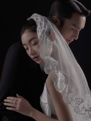 -至臻微拉婚纱摄影