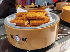 -龍歌自助小火锅(市南金茂湾店)
