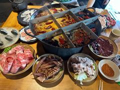 -白乐天毛肚火锅馆(南滨路店)