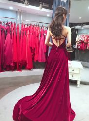 -艾米丽婚纱礼服