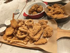 -必胜客(尹山湖歌林公园店)