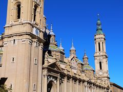 -皮拉尔圣母圣殿主教座堂