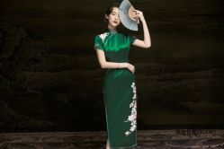 怀旧复古-巴黎婚纱摄影工作室