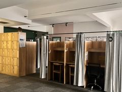 -两知·自习室(三峡广场总店)