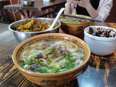 -正宗李家土鸡米线店