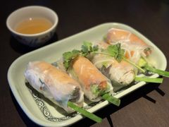 -大头虾越式风味餐厅(光明广场店)