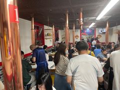 等位区-大槐树烤肉馆