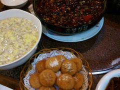 -严记小天府酸菜鱼(西四路店)