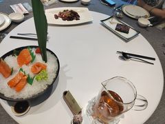 刺身三文鱼-御花园·粤菜·海鲜火锅(中山公园店)