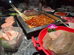 -二荆条·蜀鲜汇城市森林火锅