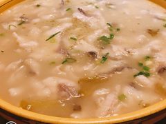 -严记小天府酸菜鱼(西四路店)