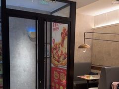 -必胜客(东三路店)