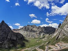 -莲宝叶则景区