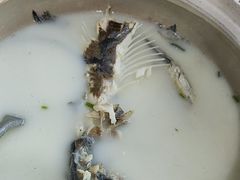 -天乐农家鱼头王(天目湖店)