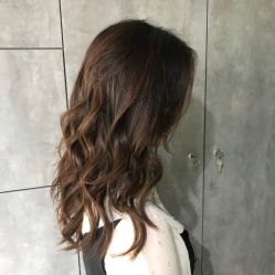 -Moyue HAIR SALON