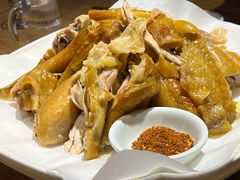 -头上红煨盐鸡·非遗院子餐厅