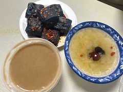 -五娭毑臭豆腐(黄兴南路店)