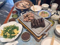 -哈啾嗨·新概念蒙餐(红星新城店)