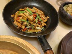 -佬麻雀·新湘菜(珠海金发购物中心店)