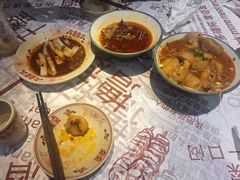 -耙吉吉川味小酒馆(本地人回头店)
