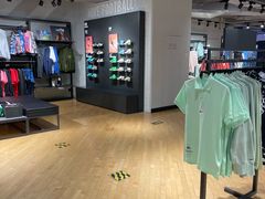 -NIKE品牌体验店(北京蓝色港湾店)