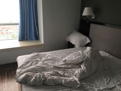 -上海豪德万源酒店(陆家嘴东方明珠店)