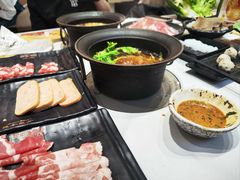 -呷哺呷哺(融创茂店)