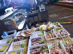 -山野的朋友露营炭火烤肉