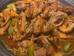 -徐记小怪兽肉蟹煲(中央大街店)