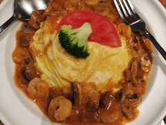 -玛格萝妮(汇智国际商业中心店)