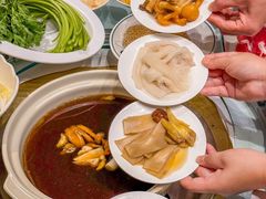 -天宜隆蘑菇宴火锅(石景山旗舰店)