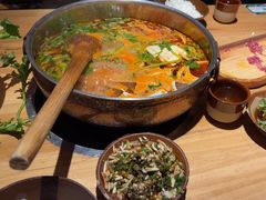 -黔诚多彩火锅(甲秀楼店)