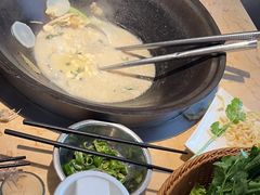 -陈大锅·岳阳鱼馆·地道岳阳菜(美食街店)