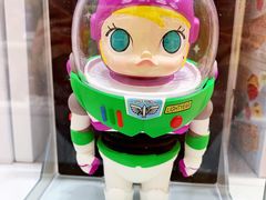 -泡泡玛特POPMART(蓝色港湾店)