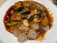 -小船渔村•大连菜•大连焖鱼(黄河路店)