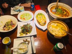 -魏铭鱼头捞饭(晋阳路店)