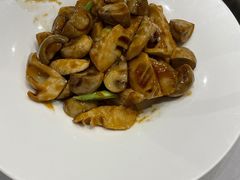 春笋烧口蘑-京味斋·北京烤鸭(北京南站洋桥店)