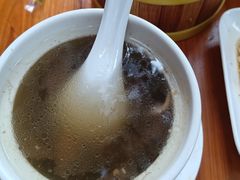 -三身人金新肠粉(丹霞店)